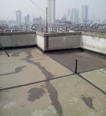 合肥漏水维修 楼顶漏水是什么原因，楼顶漏水维修方法是什么?
